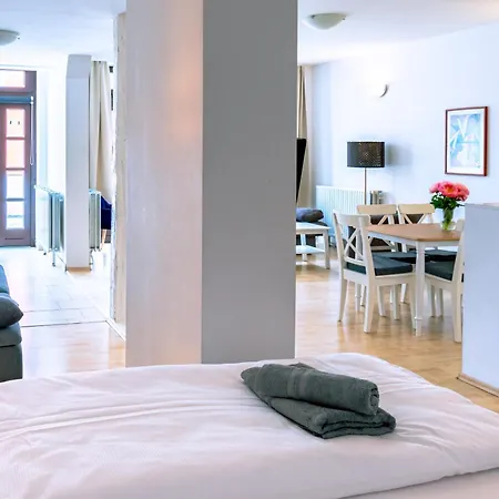 Apartmenthaus Captain Hook Rostock Exterior photo