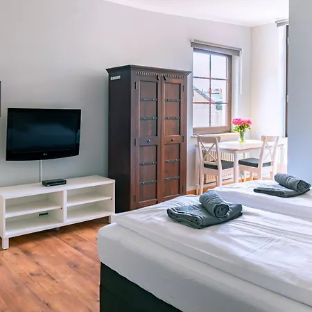 Apartmenthaus Captain Hook Rostock Exterior photo