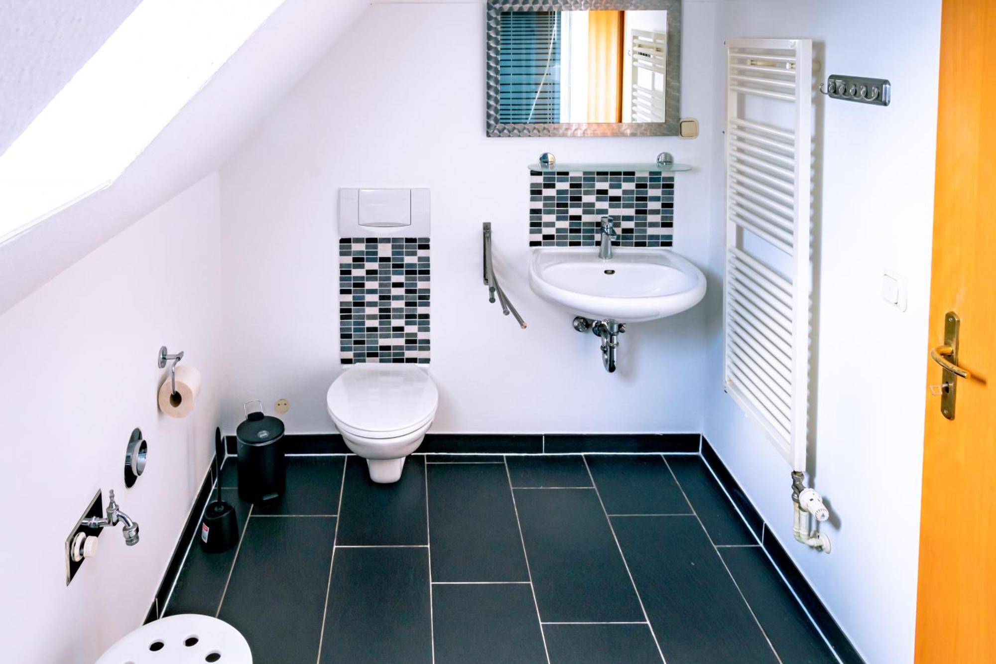 Apartmenthaus Captain Hook * Rostock