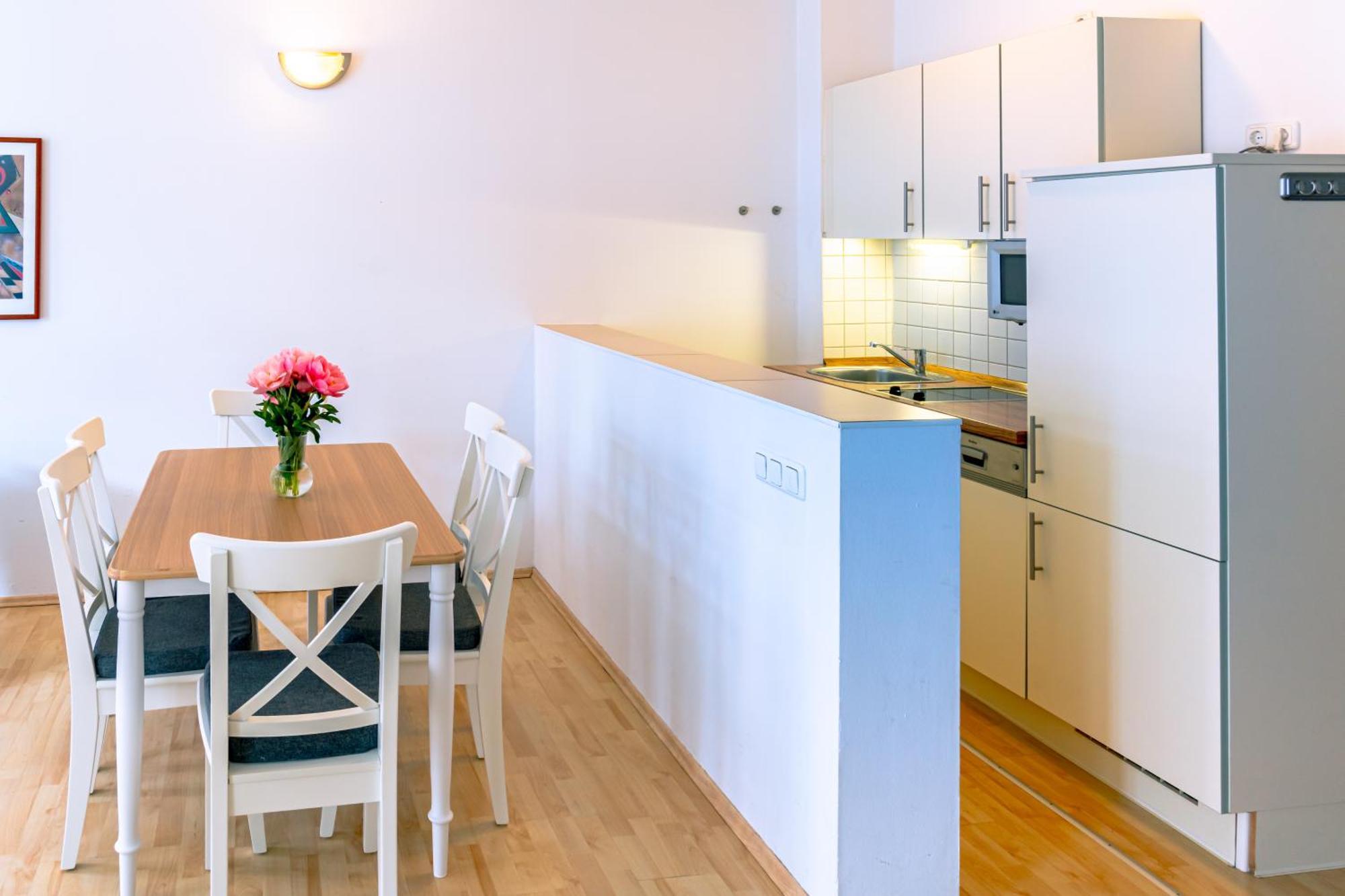 Apartmenthaus Captain Hook * Rostock